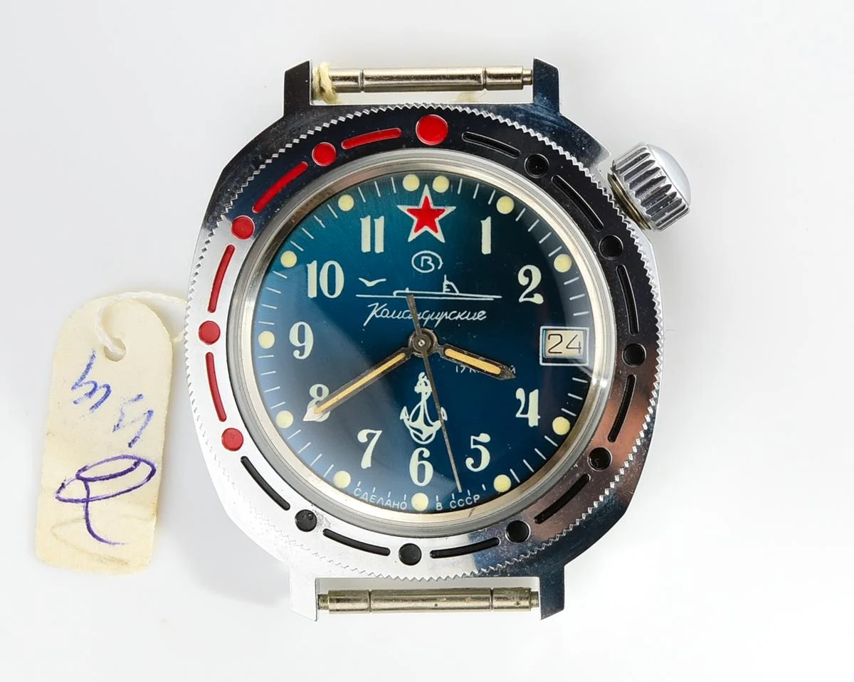 TIME CAPSULE: Vostok Komandirskie Submarine – mechanical watch – New Old Stock (NOS)!