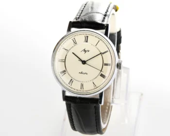 Vintage Soviet Luch quartz watch