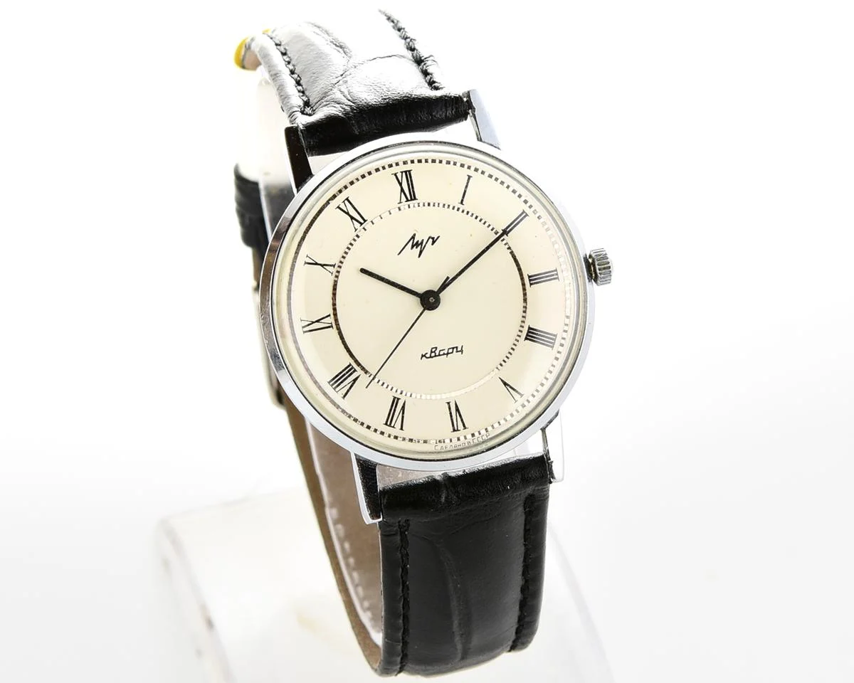 Vintage Soviet Luch quartz watch
