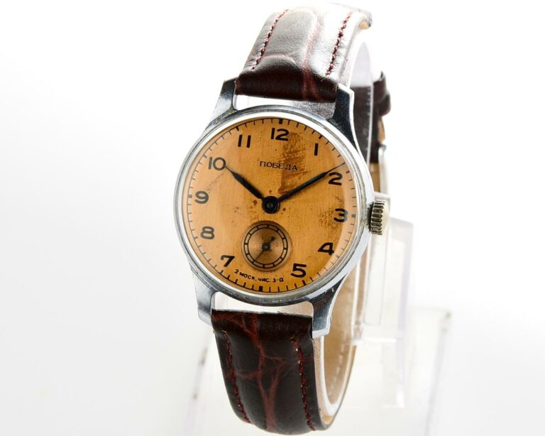 Soviet POBEDA watch with bronze dial, from the 3rd quarter of 1955