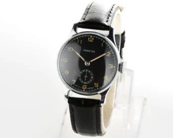 Exceptionally well preserved Soviet Pobeda from 1956 - still with original radioactive hands and dial!