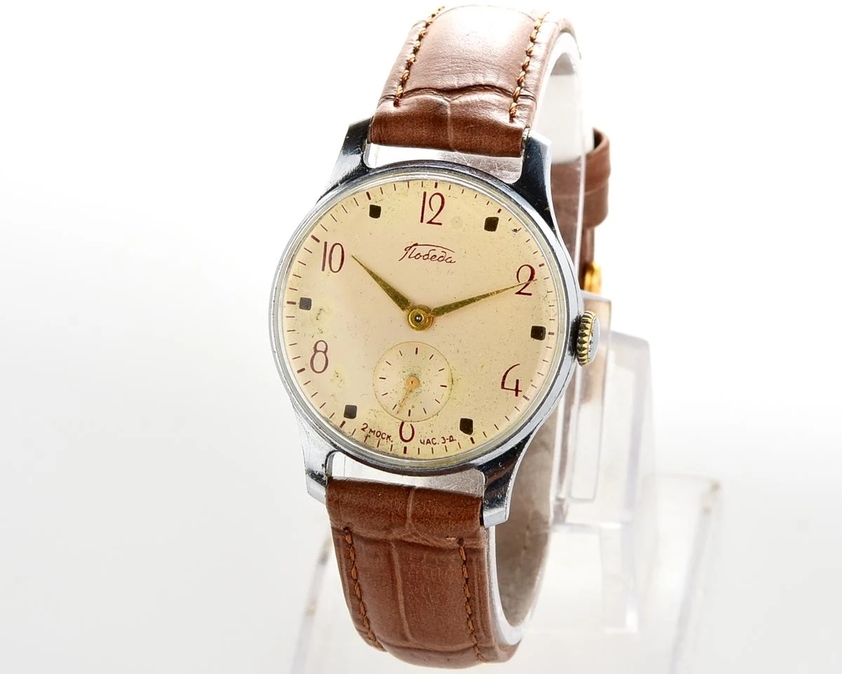 Vintage Soviet mechanical Pobeda wrist watch, 2MChZ from 1st quarter of 1955