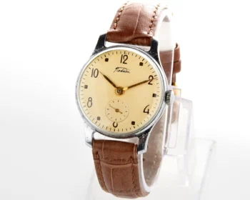 Excellent condition vintage Soviet mechanical PChZ Pobeda, 1st quarter of 1957!