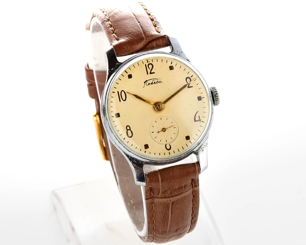 Excellent condition vintage Soviet mechanical PChZ Pobeda, 1st quarter of 1957!