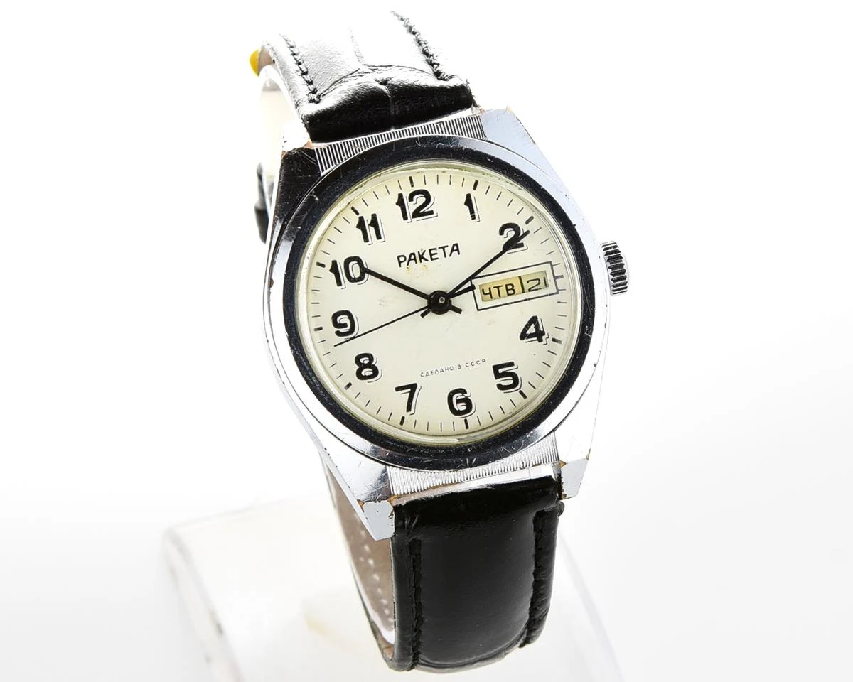 Raketa vintage mechanical wrist watch with double calendar