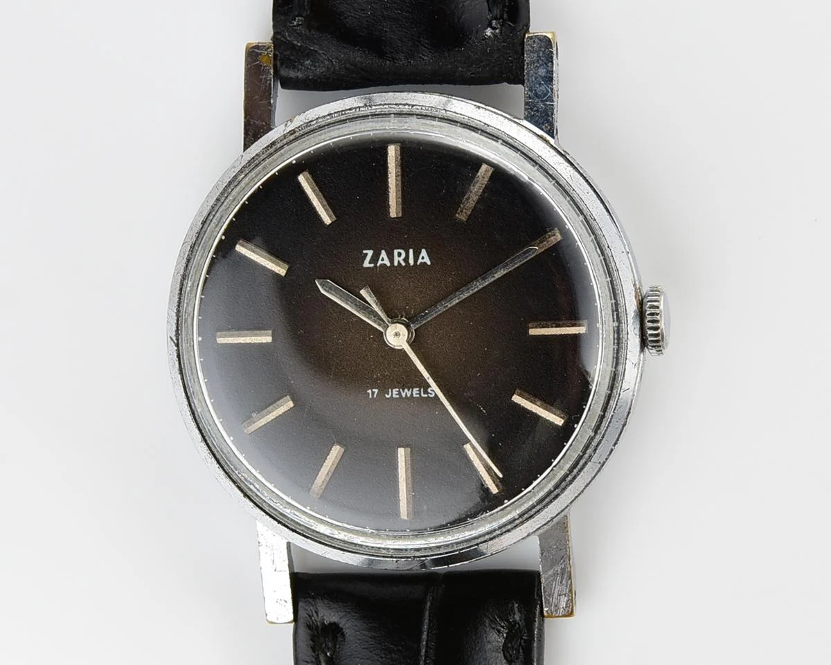 Vintage mechanical Zaria watch