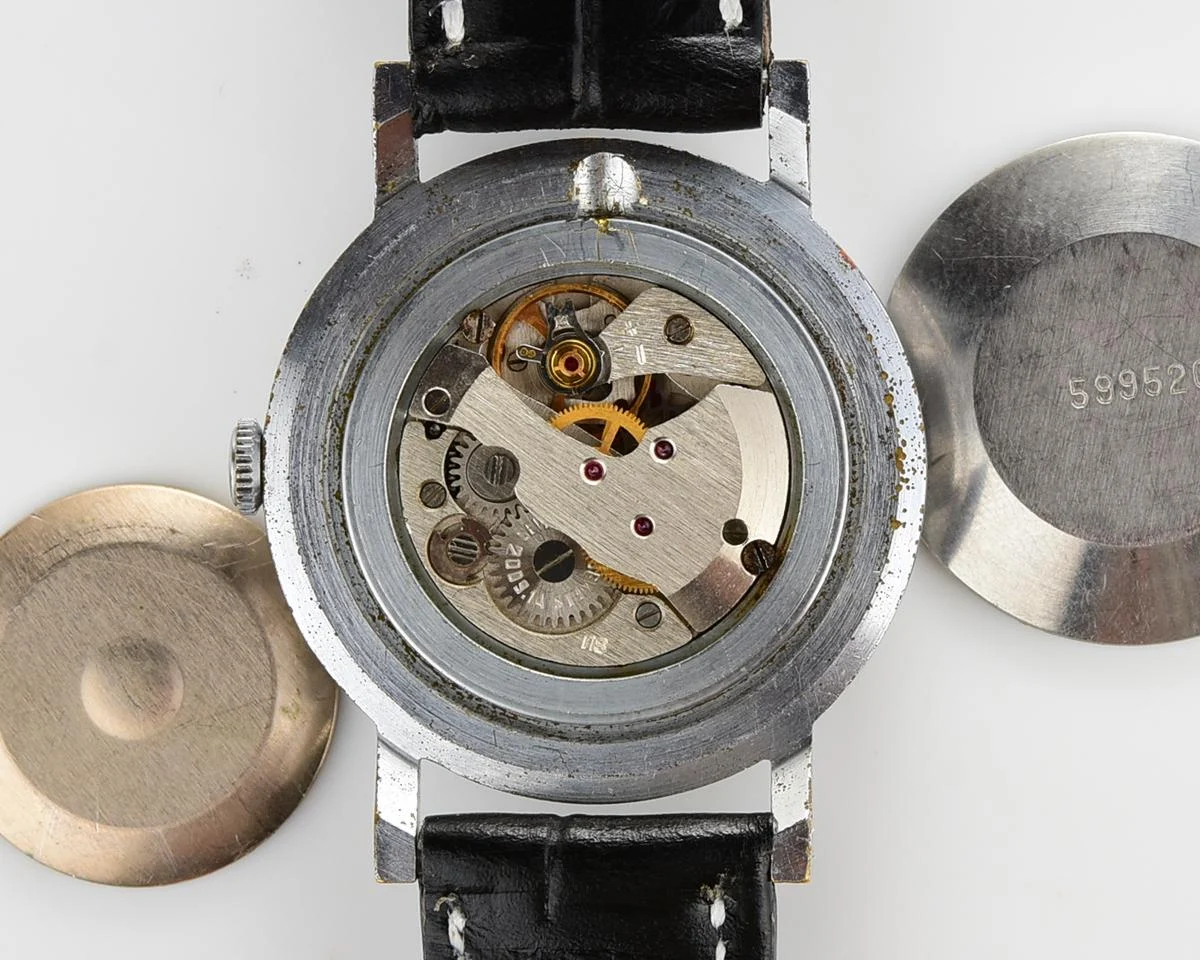 Vintage mechanical Zaria watch