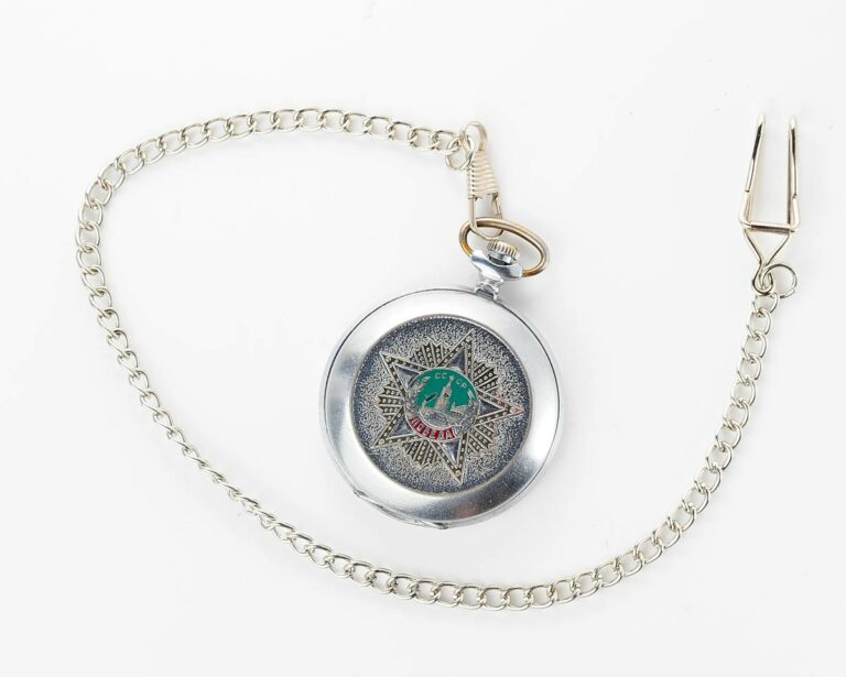 Molnija pocket watch – Victory in Great Patriotic War with spectacular deep blue dial