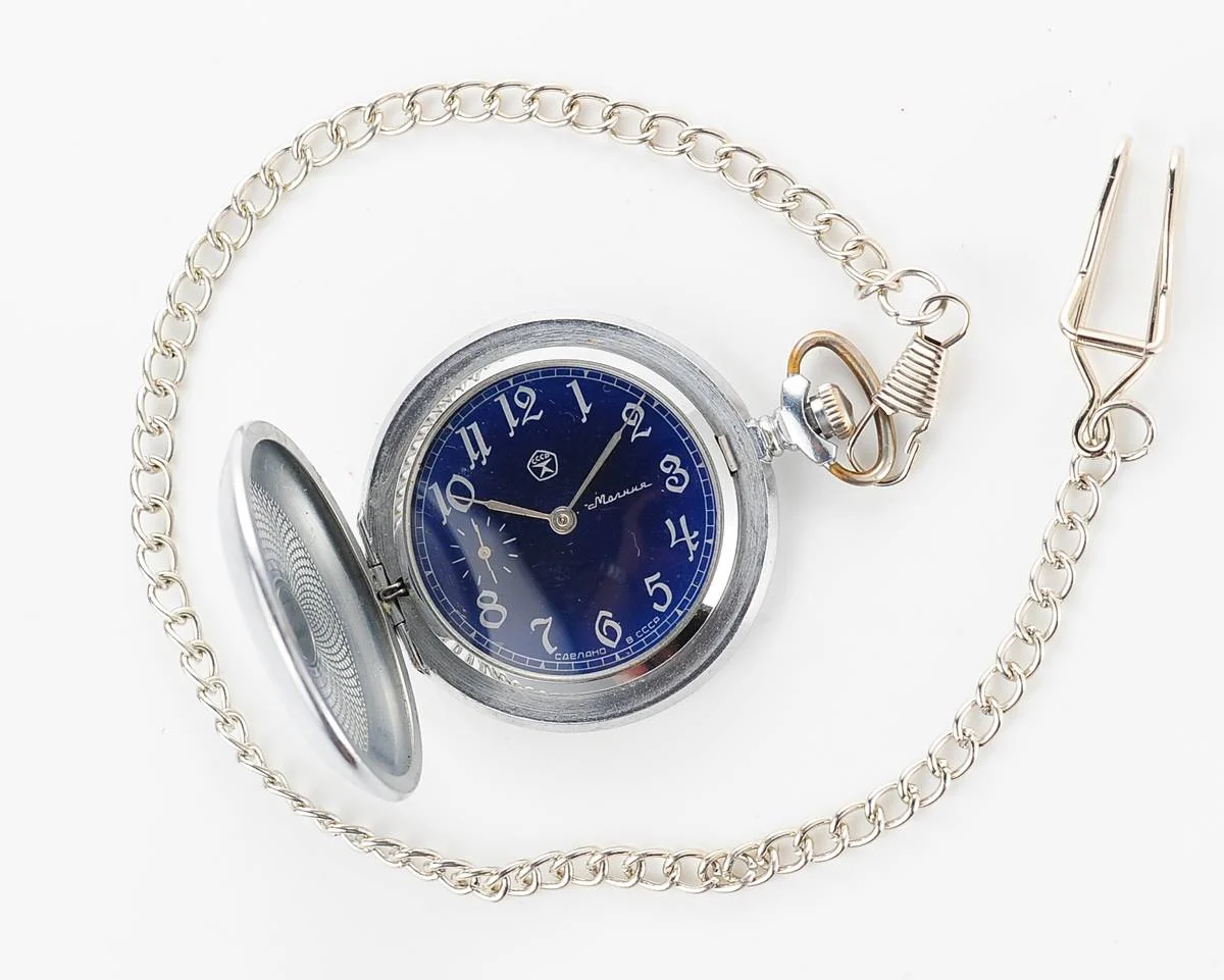 Molnija pocket watch – Victory in Great Patriotic War with spectacular deep blue dial