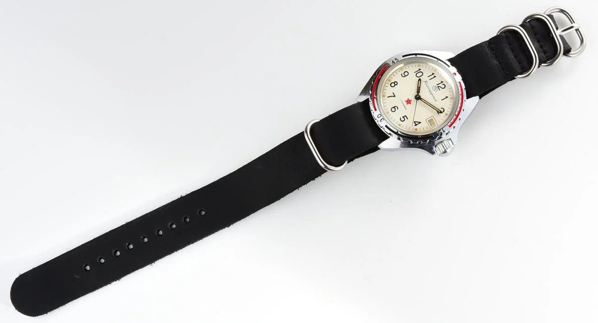 Komandirskie mechanical wrist watch