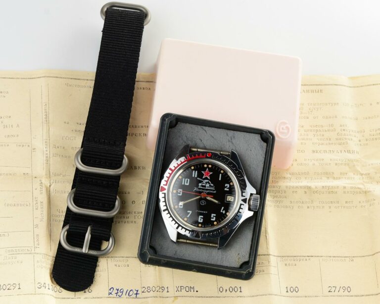 TIME CAPSULE: Vostok Komandirskie TANK mechanical watch – new old stock(NOS)!