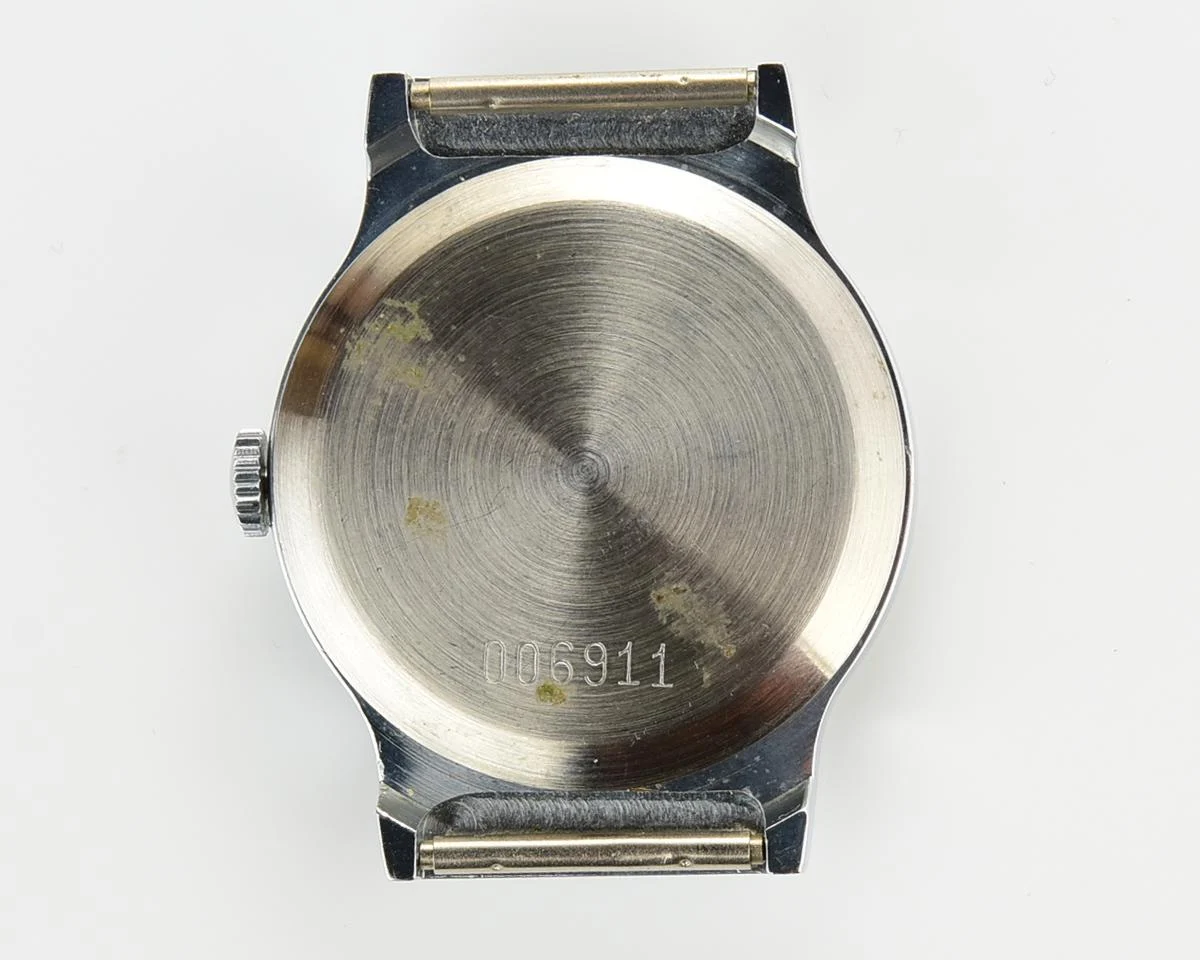 Soviet mechanical Pobeda watch in box – New Old Stock (NOS)!