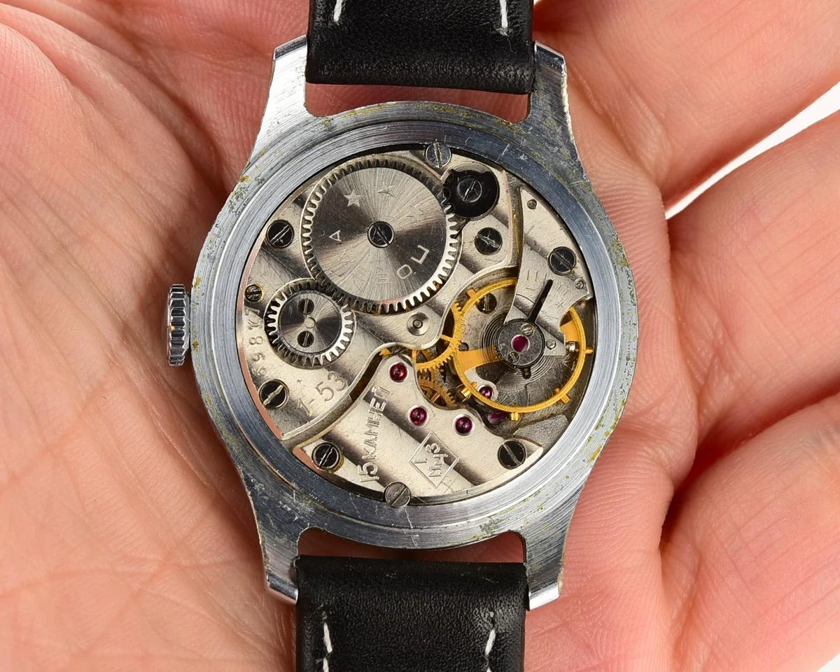 Excellent condition vintage Soviet mechanical Pobeda wrist watch, 1st quarter 1953