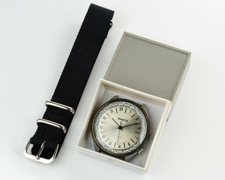 Vintage mechanical Raketa watch with 24 hours dial