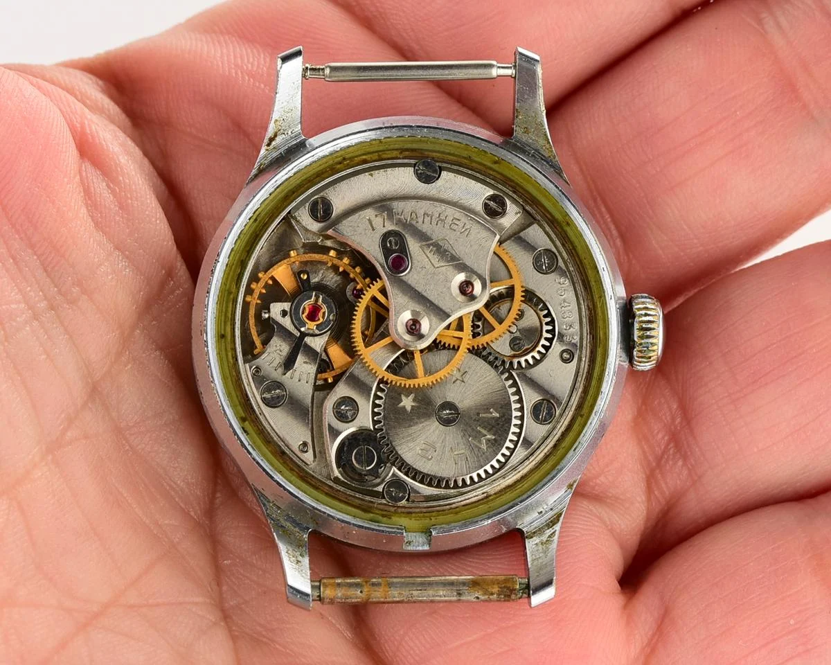 Excellent condition vintage Soviet Sportivnie mechanical watch