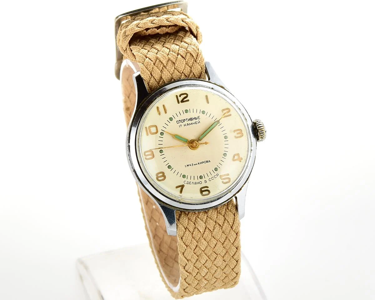 Excellent condition vintage Soviet Sportivnie mechanical watch