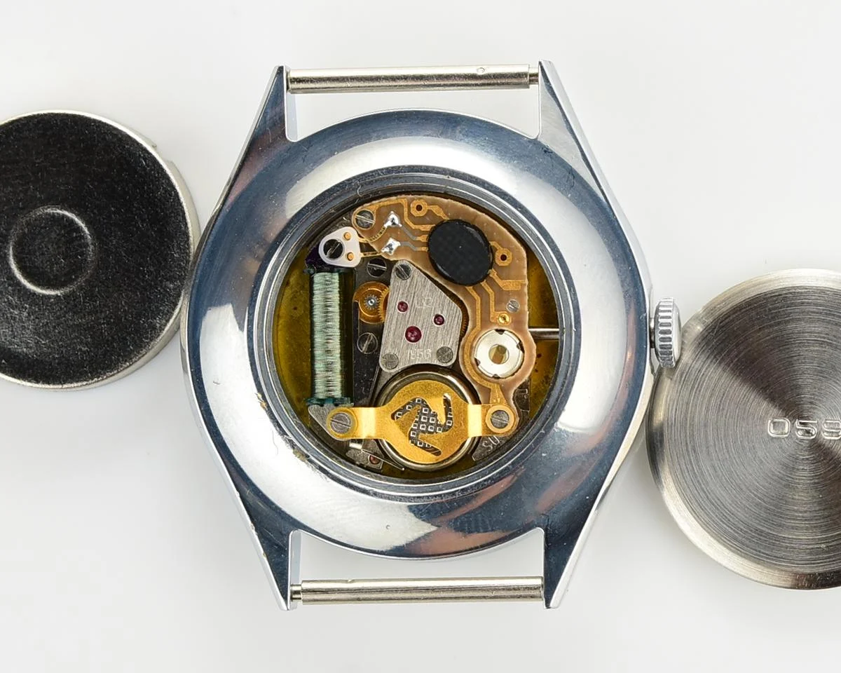 Zaria Soviet mechanical watch with quartz movement – New Old Stock (NOS)!