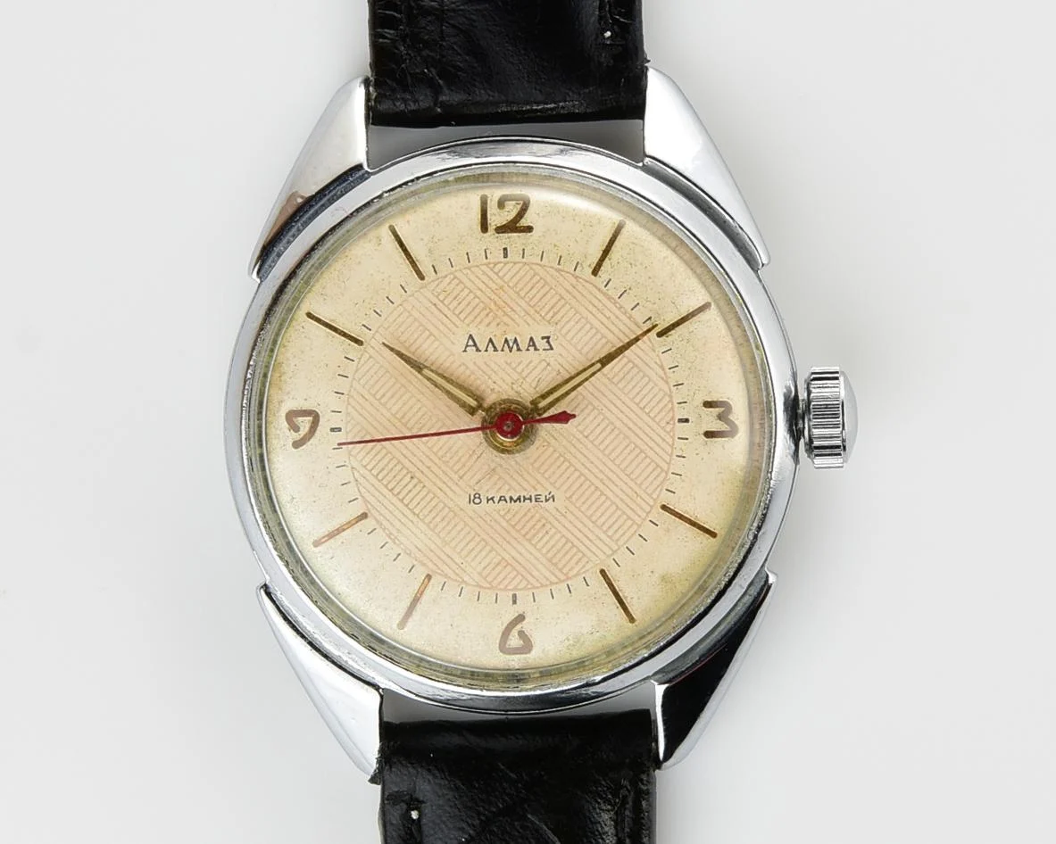 Vintage Soviet Almaz mechanical wristwatch from the 2nd quarter of 1960!