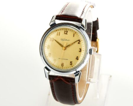 RARE! Beautiful vintage soviet wrist watch from 50s - Kirovskie 1MWF