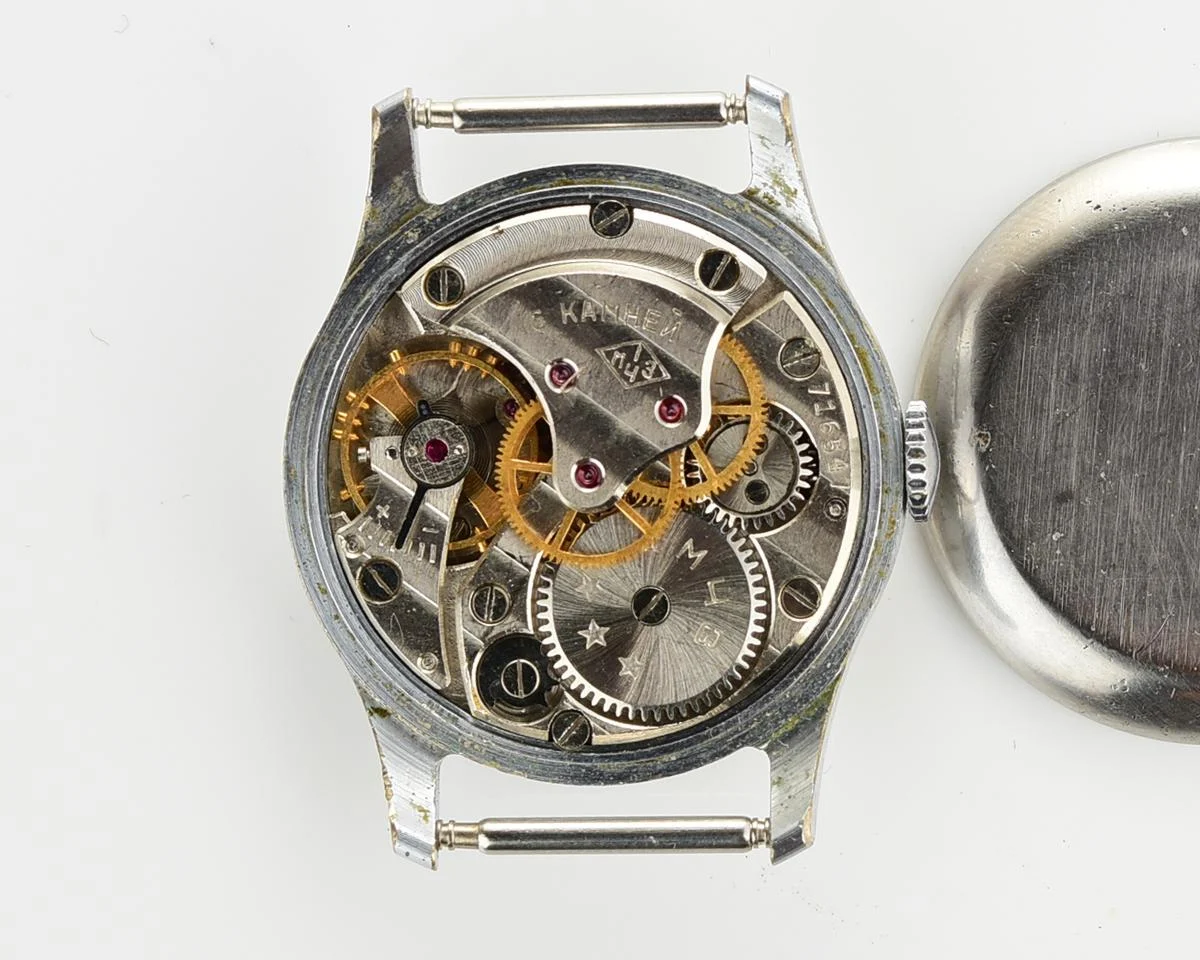 Vintage Moskva Soviet mechanical watch