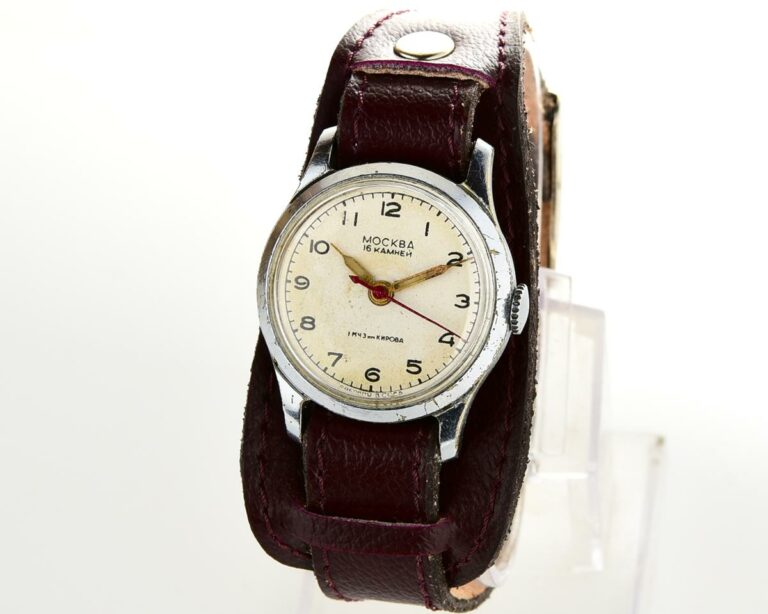 Vintage MOSKVA soviet mechanical watch