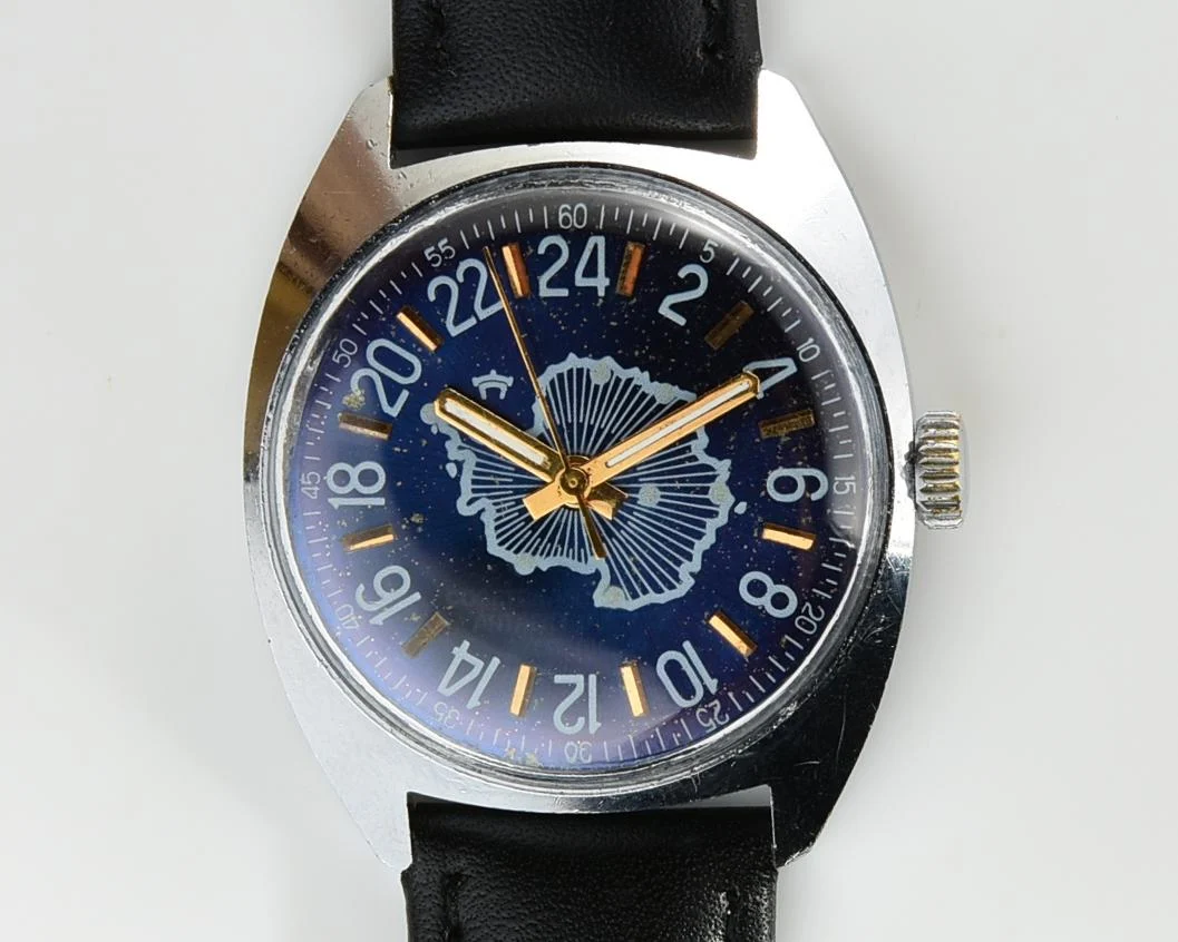 Raketa Soviet Antarctic Expedition, 24 hours watch