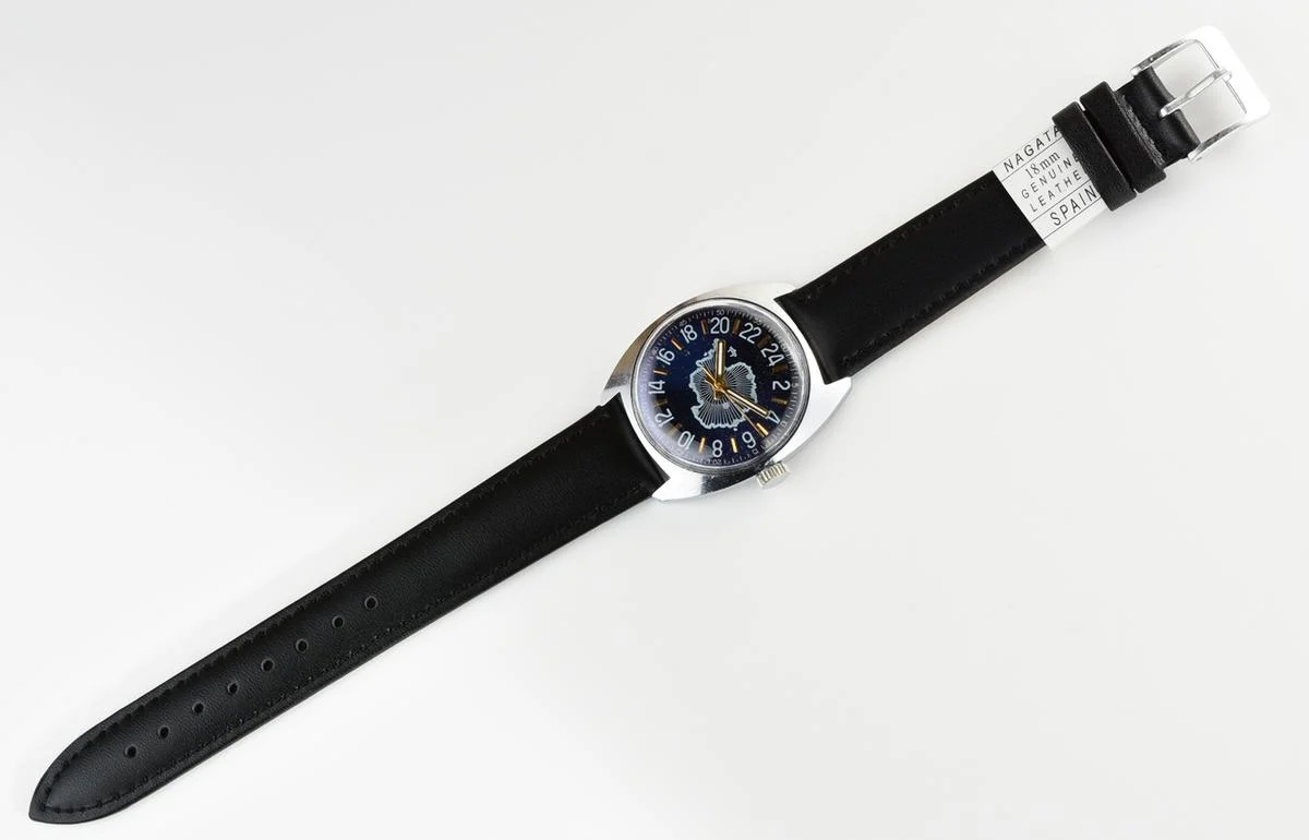 Raketa Soviet Antarctic Expedition, 24 hours watch