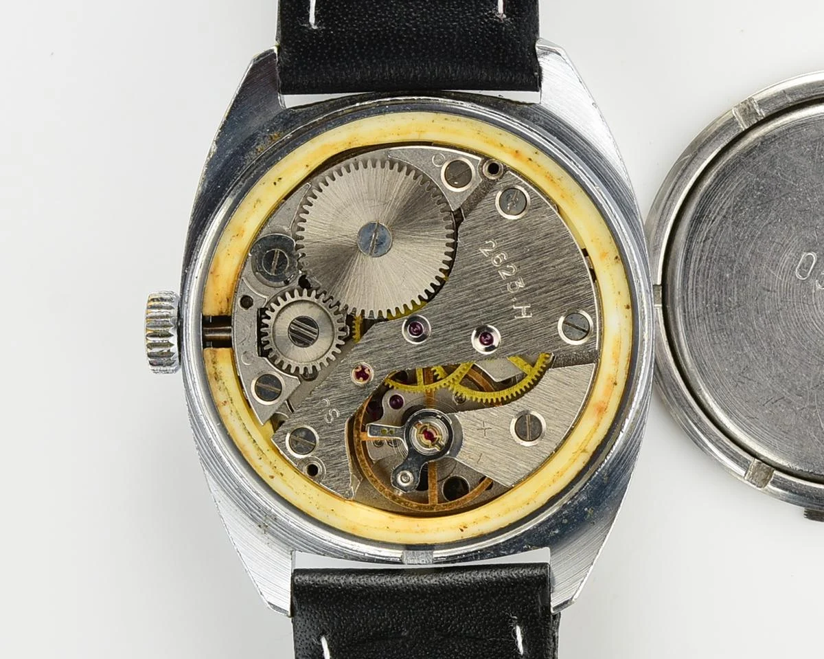 Raketa Soviet Antarctic Expedition, 24 hours watch