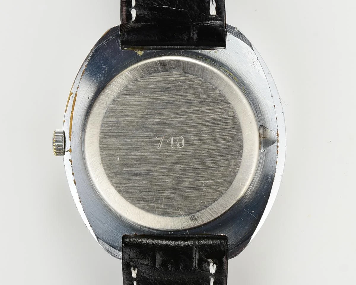 Rare version of Soviet Raketa "Big Zero" - Soyuz – with Kremlin tower!
