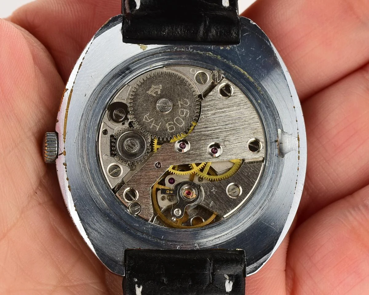 Rare version of Soviet Raketa "Big Zero" - Soyuz – with Kremlin tower!