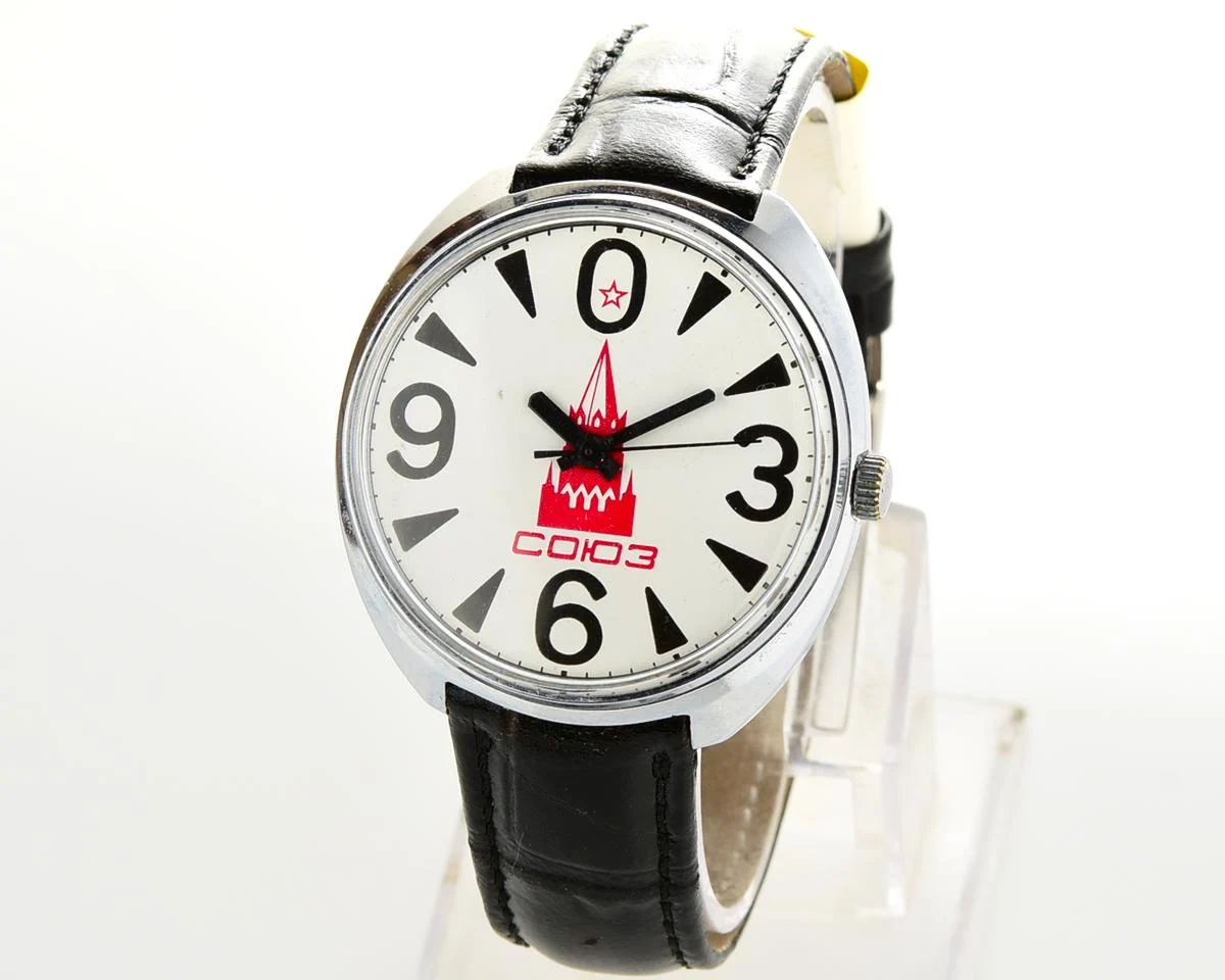 Rare version of Soviet Raketa "Big Zero" - Soyuz – with Kremlin tower!