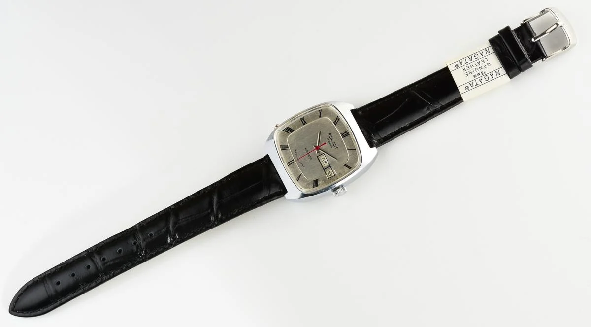 Soviet mechanical Poljot with Automatic self winding movement (export version)