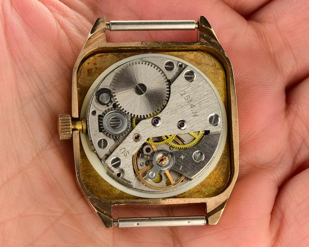 TIME CAPSULE: Vintage gold-plated Soviet Raketa watch, New Old Stock (NOS)!
