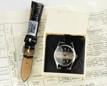 TIME CAPSULE: Zaria vintage wrist watch for ladies – New Old Stock (NOS)!