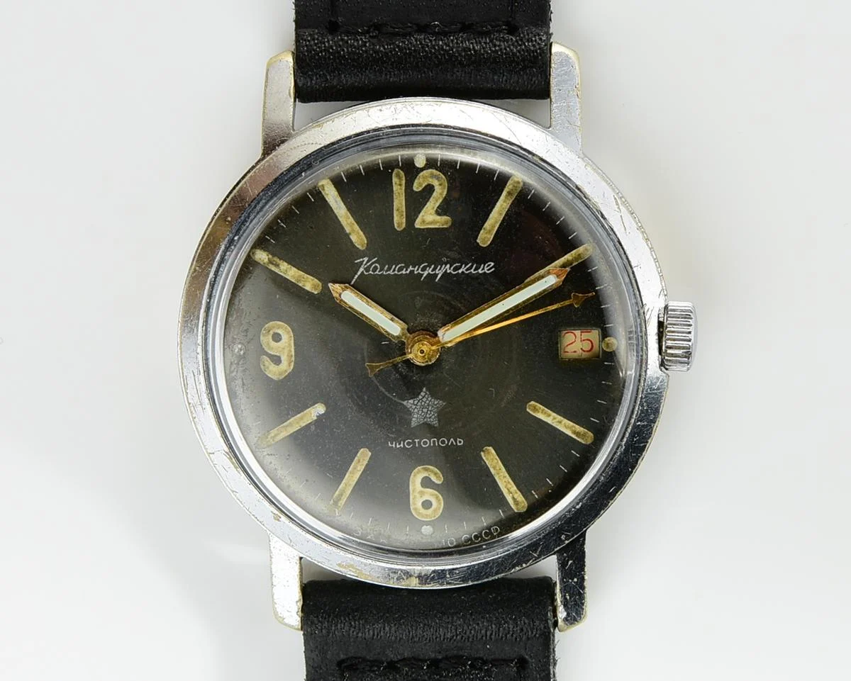 Soviet Vostok Komandirskie mechanical watch - Zakaz MO CCCP!