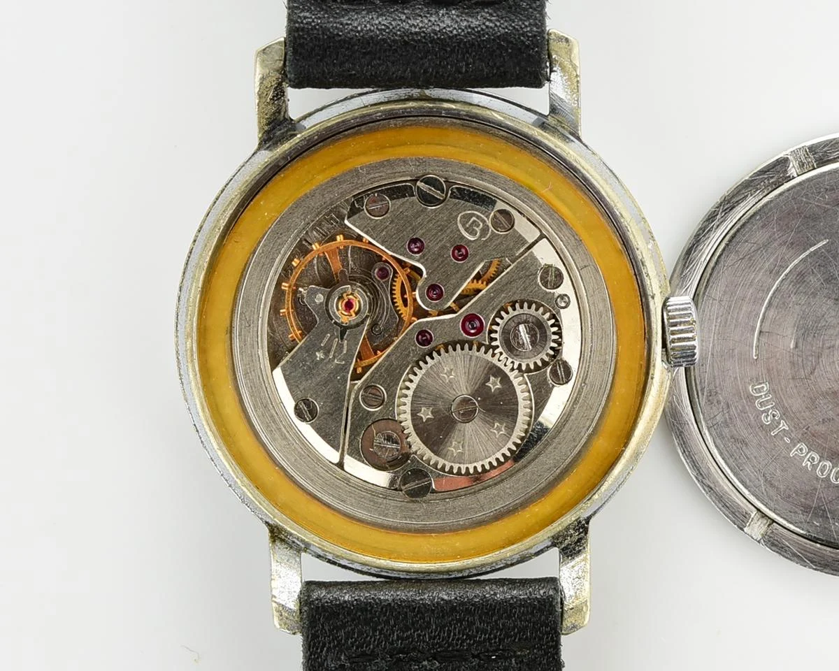 Soviet Vostok Komandirskie mechanical watch - Zakaz MO CCCP!