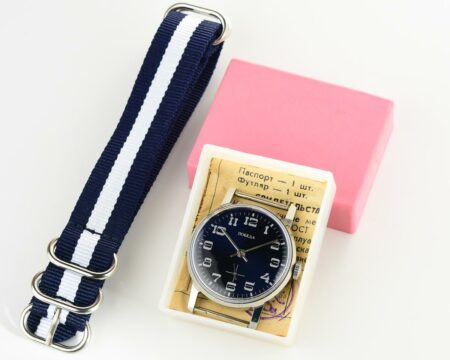 TIME CAPSULE: Soviet mechanical POBEDA watch in box – new old stock(NOS)!