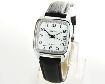 Vintage Soviet Raketa mechanical watch