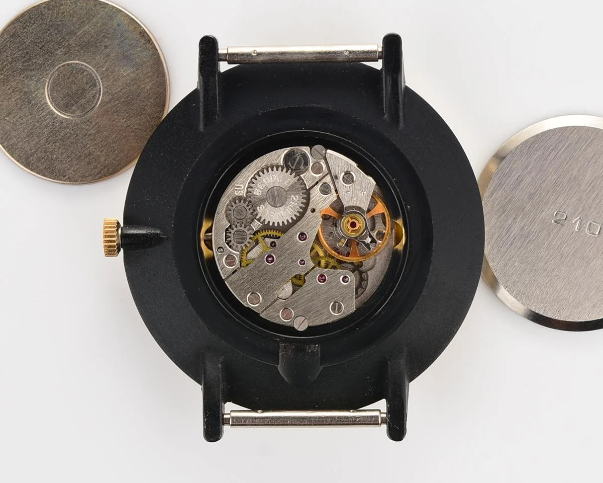 TIME CAPSULE: Large Soviet Sekonda (Zarya) mechanical wrist watch, New Old Stock (NOS)!