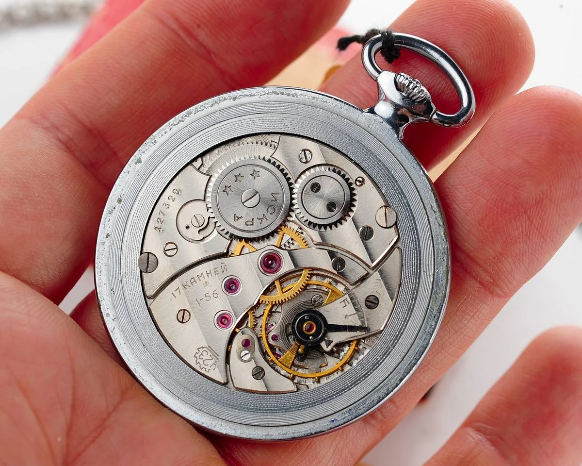 Rare: excellently preserved Iskra vintage Soviet pocket watch, from October 1956!