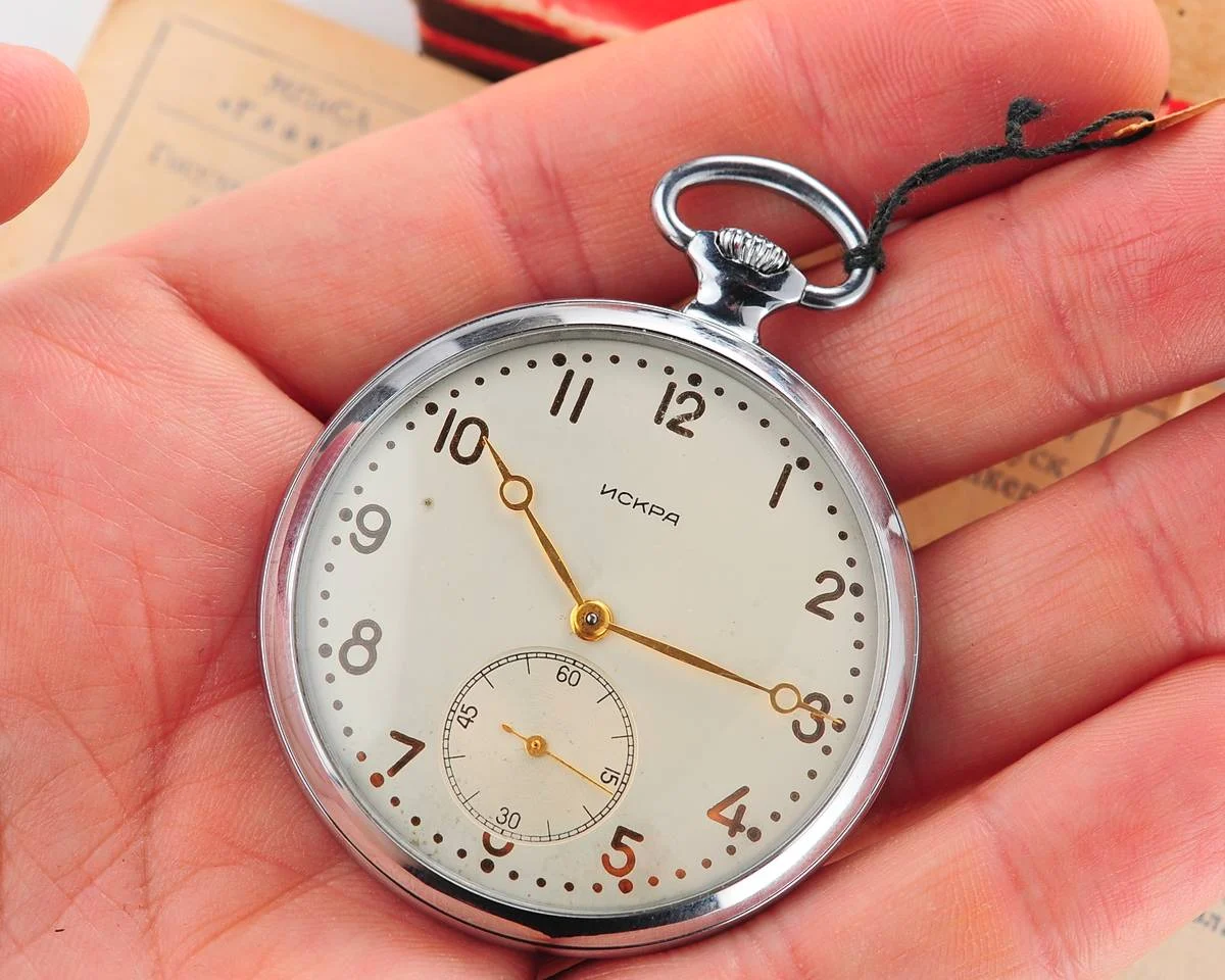 watch Iskra 1956 with box&paper - EXC! 6855-0086