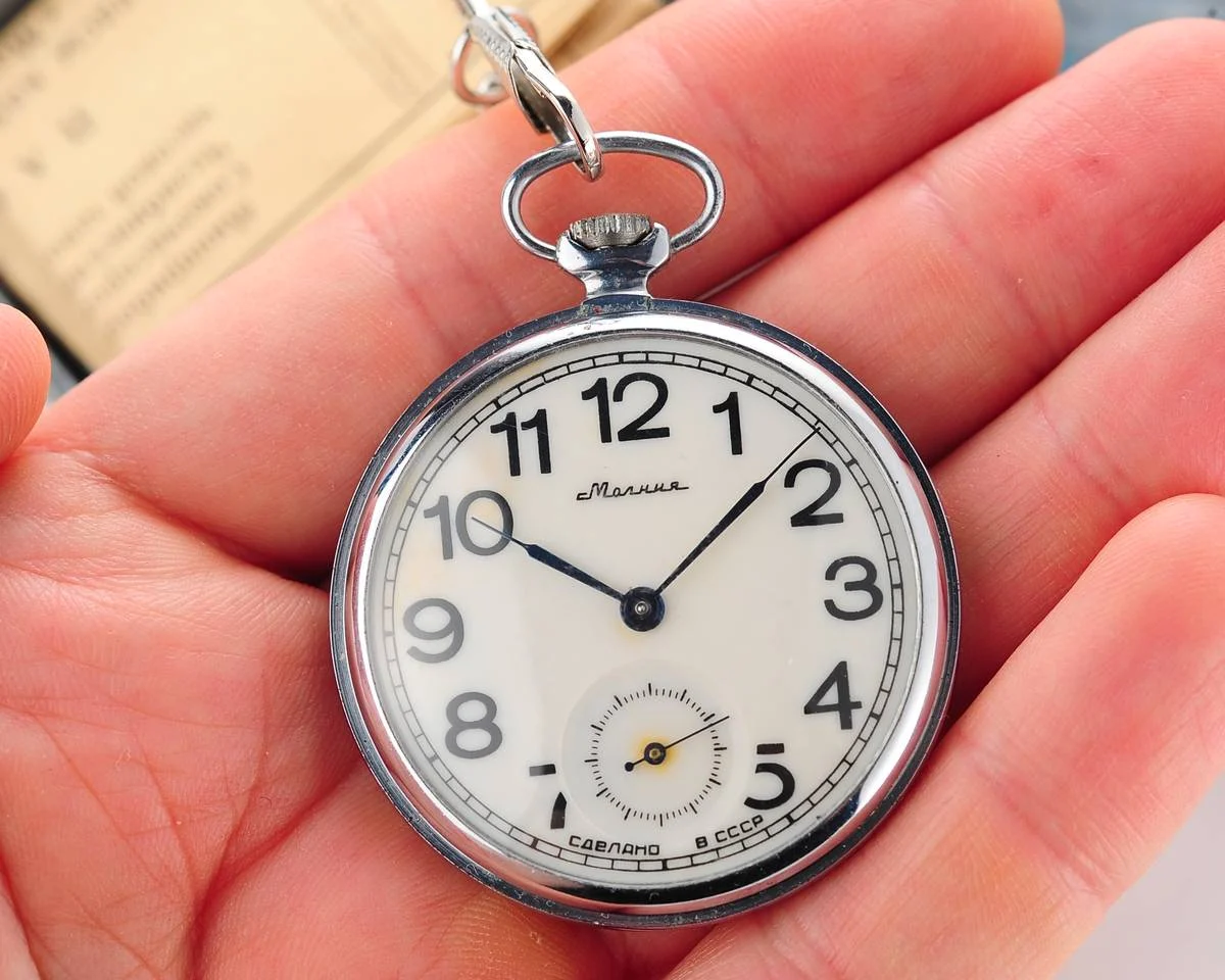watch Molnija open face box 9993-0035