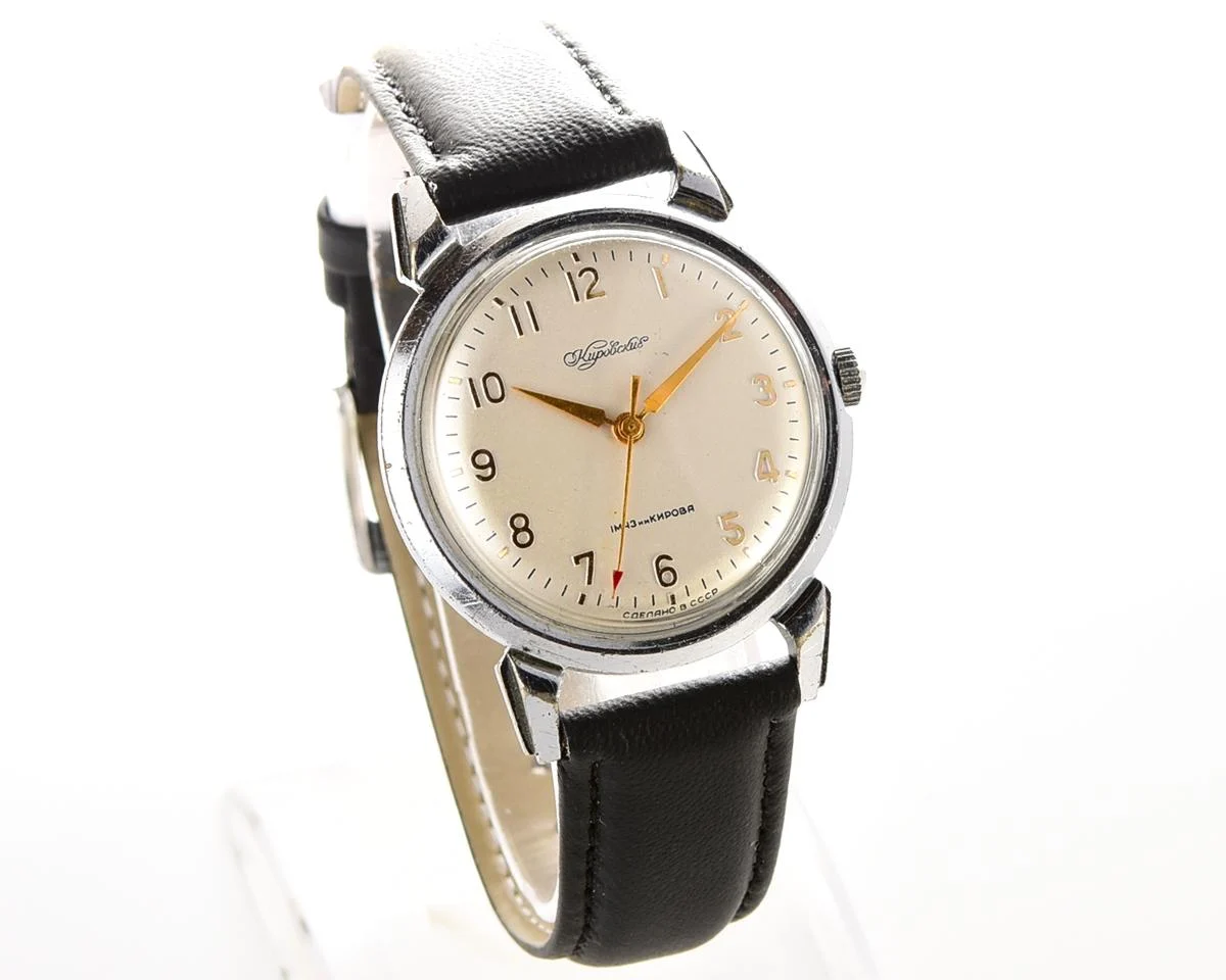 Rare! Beautiful vintage Soviet wristwatch from 1950s - Kirovskie 1st Moskow Watch Factory
