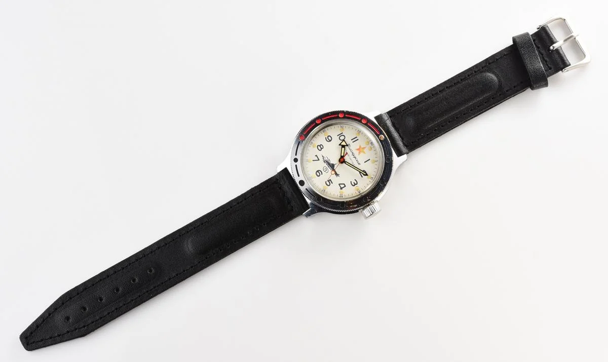 Vostok Amphibia mechanical watch – Komandirskie Submarine!