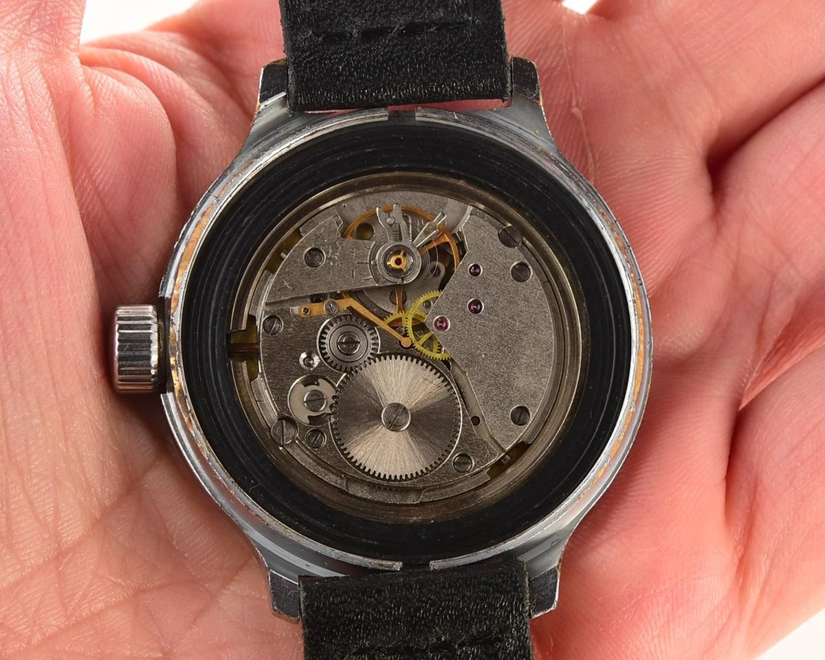 Vostok Amphibia mechanical watch – Komandirskie Submarine!