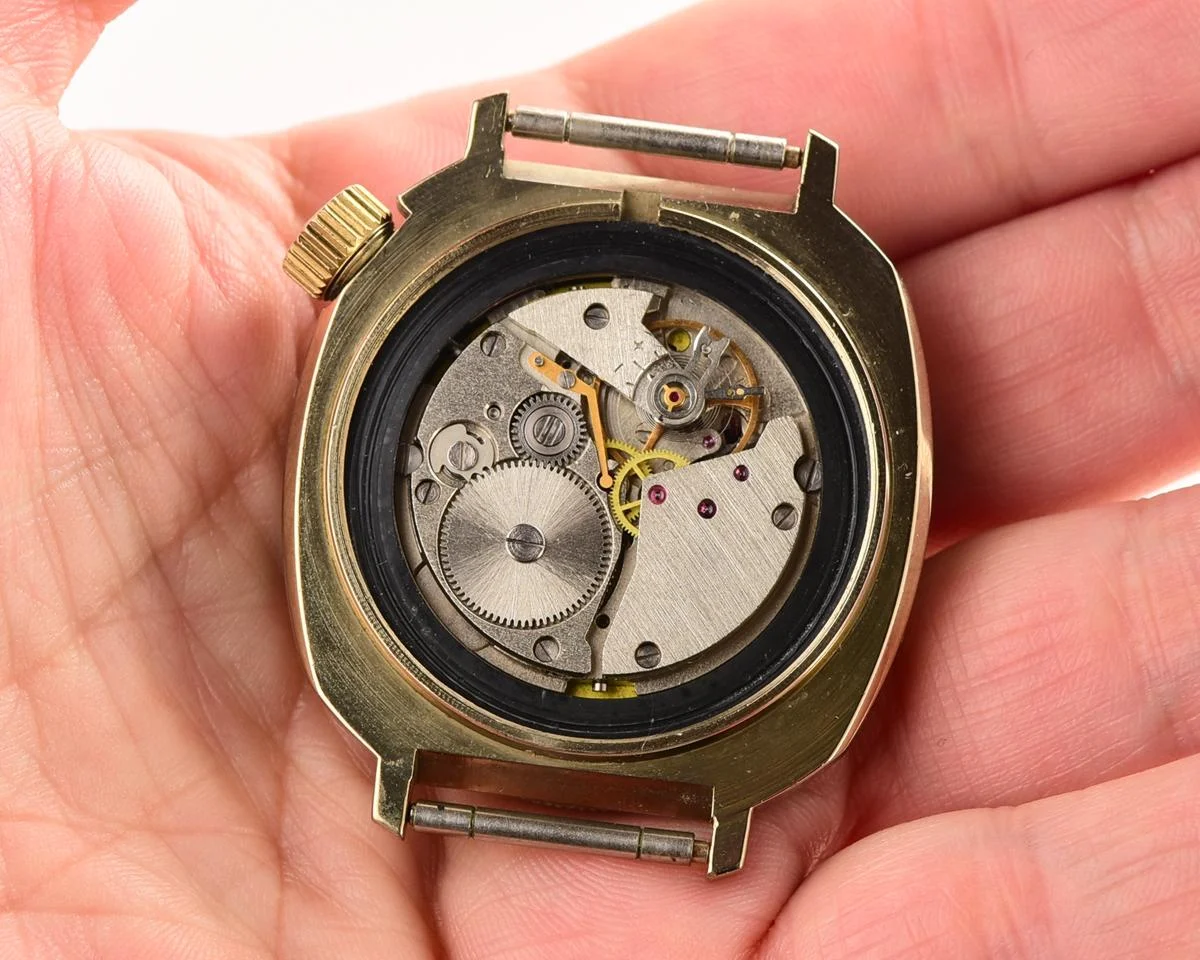 TIME CAPSULE: Vostok Komandirskie mechanical watch – New Old Stock (NOS)!