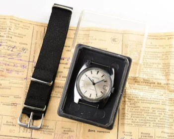 Wostok (Vostok) mechanical watch – with box and passport!