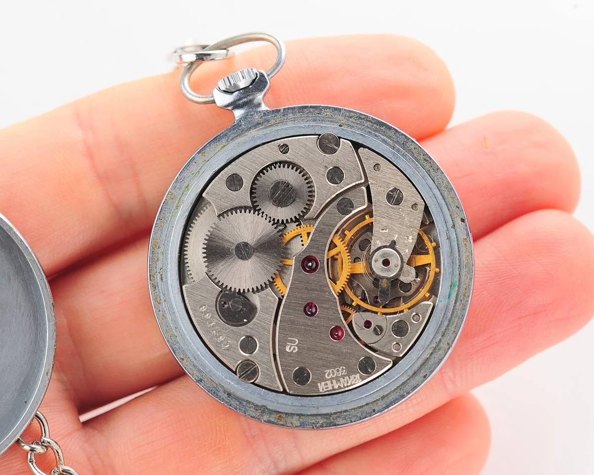 watch Molnija open face 10422-0017