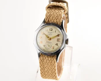 Soviet vintage Chaika (Vostok) mechanical watch