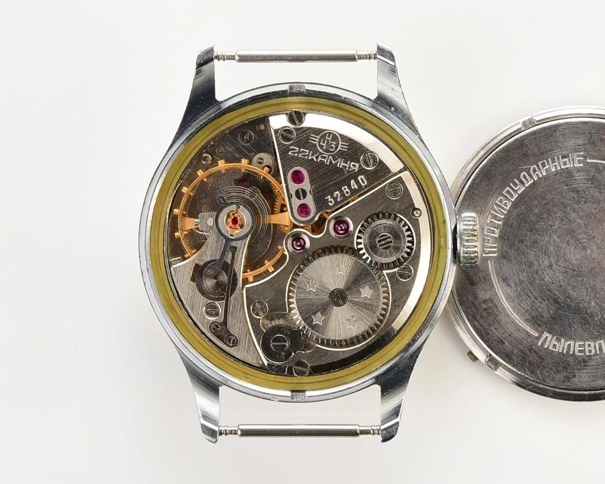 Soviet Volna 22 jewels vintage mechanical watch with NATO handmade genuine leather strap